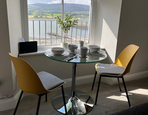 Natural landscape, Living room, Seating area, Mountain view