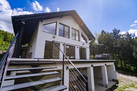 Property building, Natural landscape, View (from property/room), Balcony/Terrace