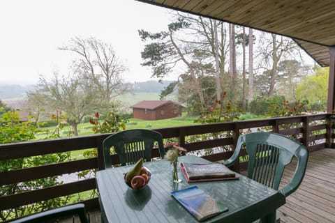 Property building, View (from property/room), Balcony/Terrace