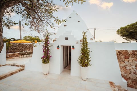 Property building, Day, Natural landscape, Sea view