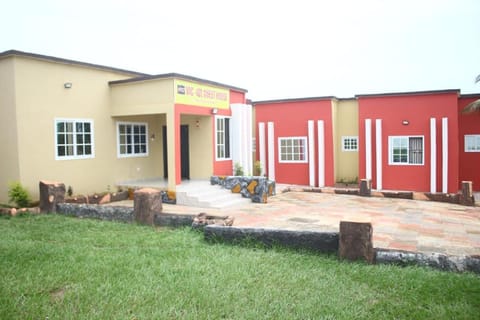 Vic-Jul Guest House Bed and Breakfast in Ashanti Region, Ghana