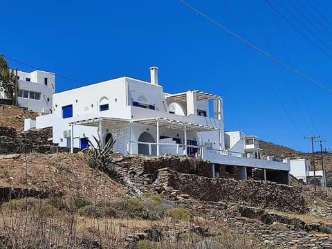 Liotrivi Blue 3 House in Kea-Kythnos