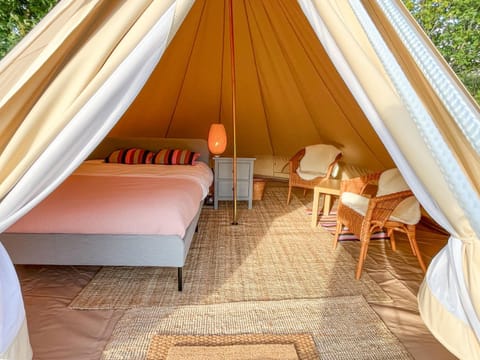 Greystones Glamping - Tent 3 Tienda de lujo in Greystones