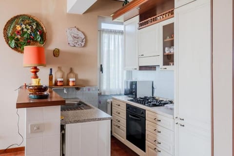 Gardoncino Apartment - Lake&Pool - by Host4U Apartment in Manerba del Garda