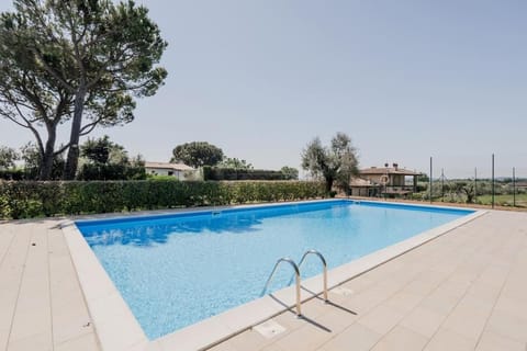 Gardoncino Apartment - Lake&Pool - by Host4U Apartment in Manerba del Garda