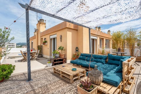 Patio, Balcony/Terrace