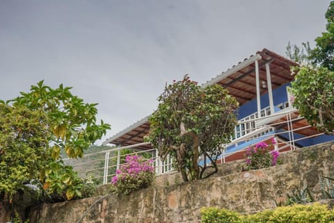 Finca el Triunfo House in Cundinamarca, Colombia