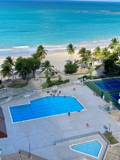 Downtown Beachfront Isla Verde Luxury Apartment Apartment in Carolina