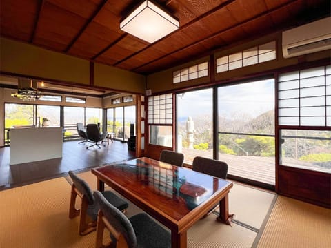 UMI-IRO Onomichi Senkoji Park Villa in Hiroshima Prefecture