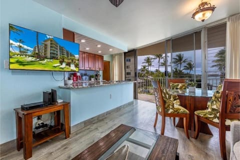 Gorgeous Oceanfront Condo! - Kamaole Nalu #504 condo Apartment in Kihei