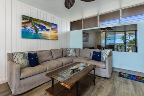 Gorgeous Oceanfront Condo! - Kamaole Nalu #504 condo Apartment in Kihei