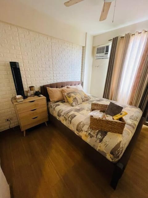 Stylish 1 BR near BGC+airport!Netflix+Dsny+50mbps Apartment in Pasig