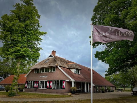 Facade/entrance, Garden