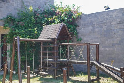 Children play ground, Kids's club