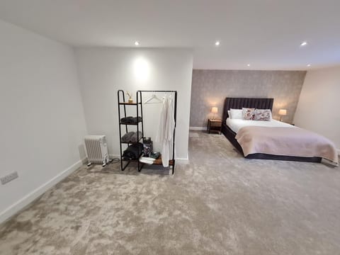 Luxury new build modern 1-bed apartment Birmingham Apartment in Metropolitan Borough of Solihull