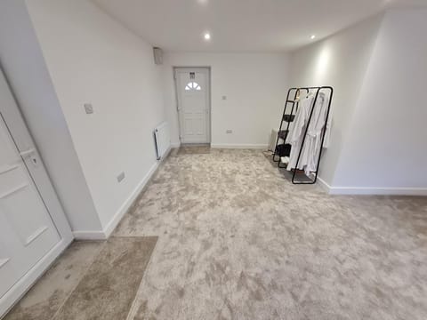 Luxury new build modern 1-bed apartment Birmingham Apartment in Metropolitan Borough of Solihull