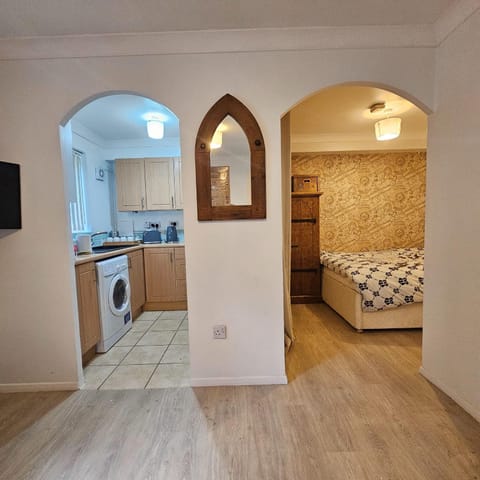 Godricks Hollow House Apartment in Watford