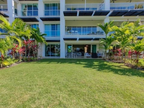 3 BR beach front Playa Bonita Beach Aquamarine building 102 Apartment in Las Terrenas