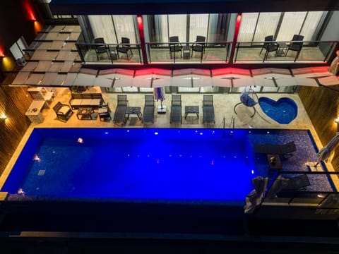 Night, Pool view, Swimming pool, sunbed