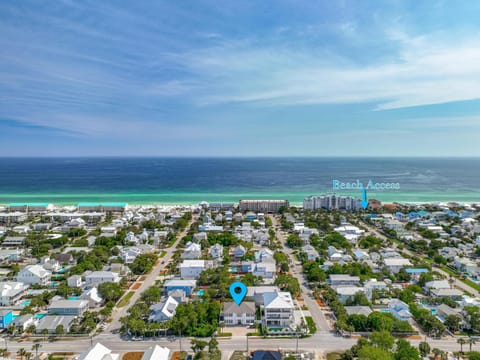 Commander's Retreat House in Destin