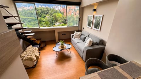 Hermoso Duplex moderno en el Poblado by Hoost Apartment in Envigado