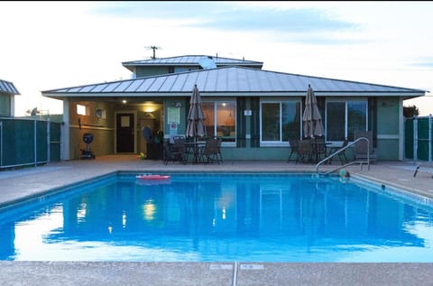 Pool view