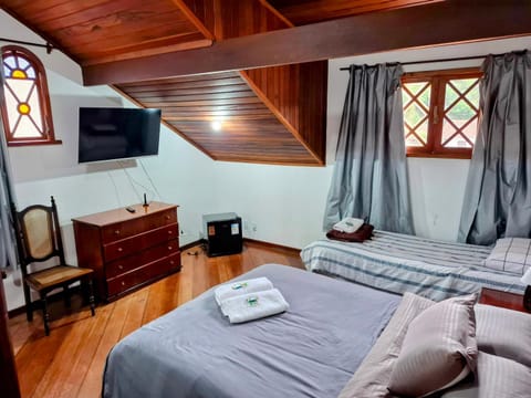 Casa Central Hospedagem Bed and breakfast in Miguel Pereira