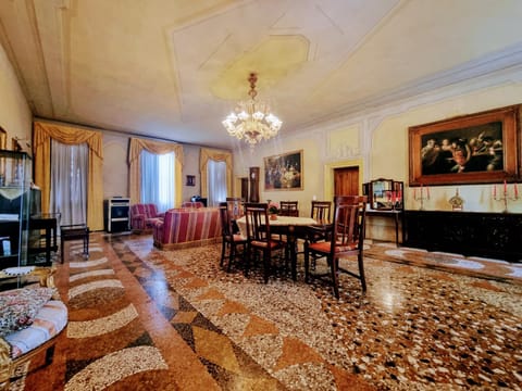Villa Nani Mocenigo, Golin Bed and Breakfast in Dolo