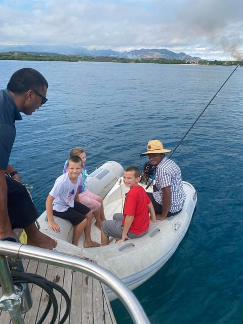 Family Sailing Fiji Boat Camping Docked boat in Western Division, Fiji