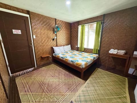 White Knight Deluxe Double Villa in Siquijor