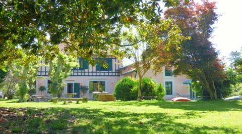 Élégante Maison de Maître avec Piscine et Parc à Biarritz Villa in Biarritz