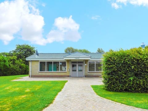 VZ275 Groepsaccommodatie Ellemeet House in Zeeland, Netherlands