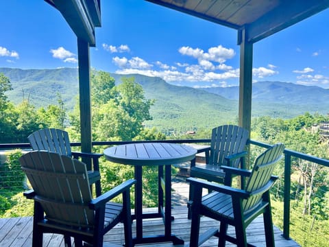 Southern Stars by Stony Brook Cabins House in Pittman Center