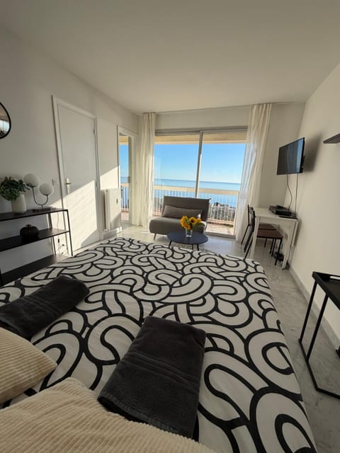 Studio panoramique & parking Apartment in Cap-d'Ail