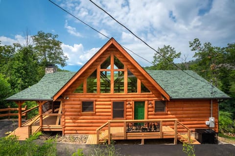 Four Bears by Stony Brook Cabins House in Pittman Center