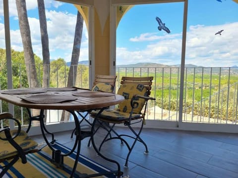 Natural landscape, View (from property/room), Balcony/Terrace, Mountain view