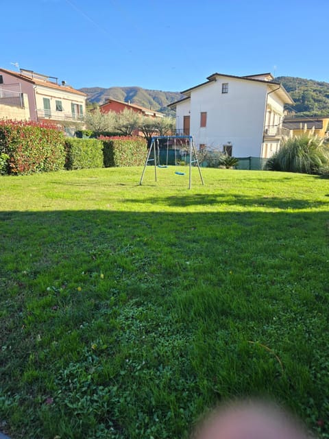 Holyfield Bed and Breakfast in Sarzana