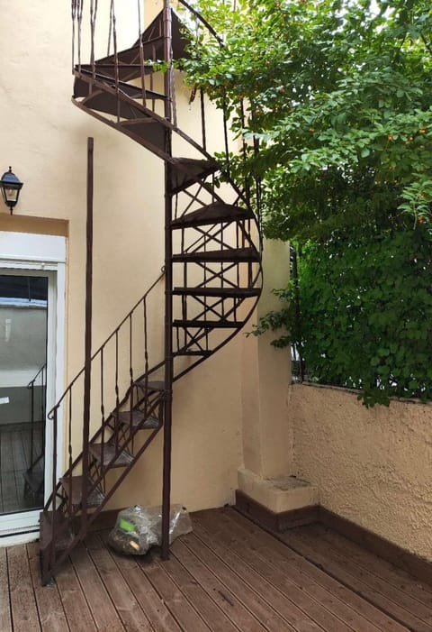 Garden, Balcony/Terrace