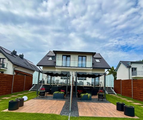 Property building, Garden, Garden view