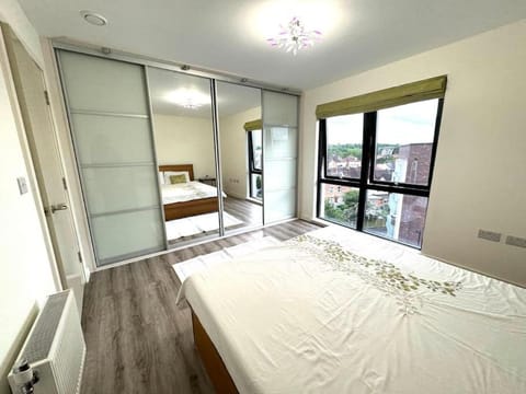 Beautiful 1 Bedroom flat near Wembley Stadium Apartment in Wembley