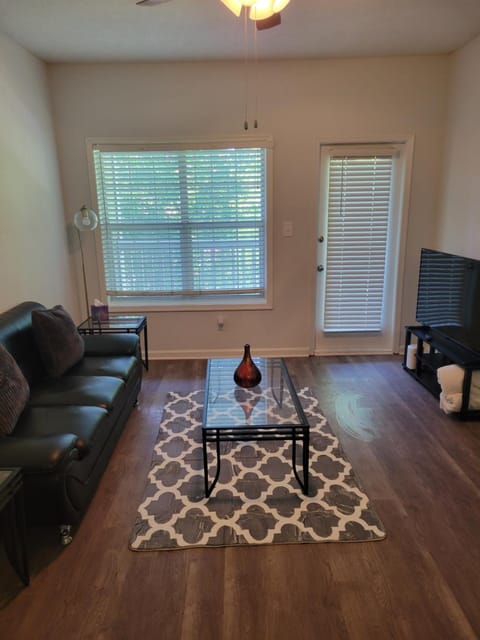 Elegant Comfort ATL Apartment Apartment in Sandy Springs