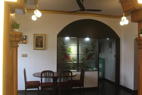 Tropical Villa Homestay House in Mangaluru