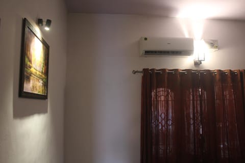 Tropical Villa Homestay House in Mangaluru