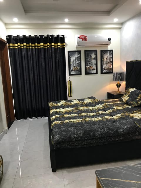 DIAMOUNT Premium Living Apartment in Lahore
