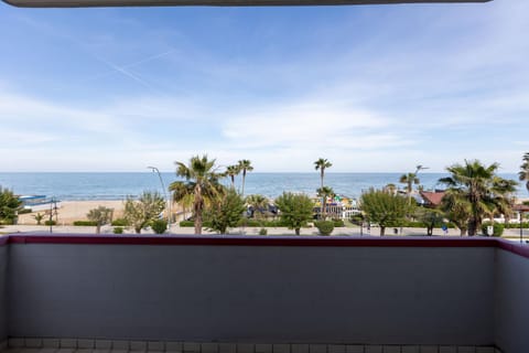 View (from property/room), Balcony/Terrace, Beach, Sea view