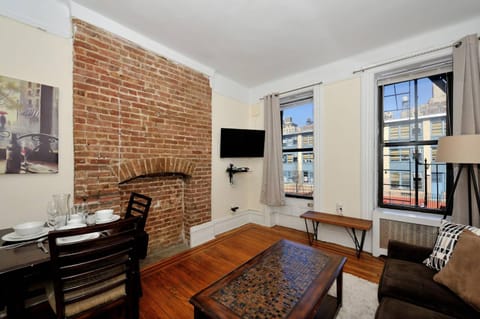 Furnished Upper West Side 1 Br Apartment Rental Apartment in Upper West Side