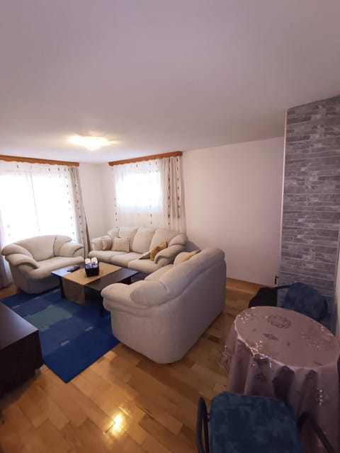 Apartman EMA Apartment in Lika-Senj County