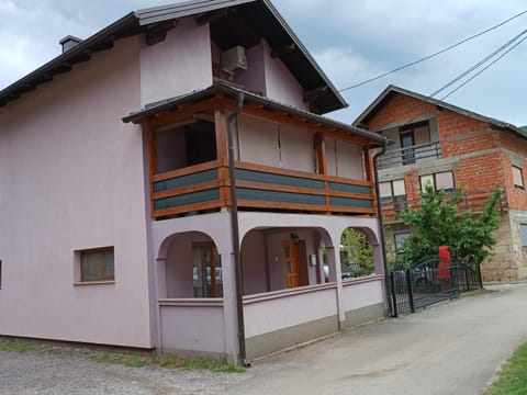 Apartman EMA Apartment in Lika-Senj County