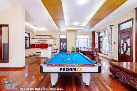 Billiard, Game Room, Text overlay