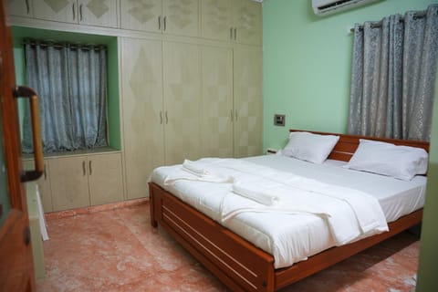 Deluxe AC Room Vacation rental in Tirupati